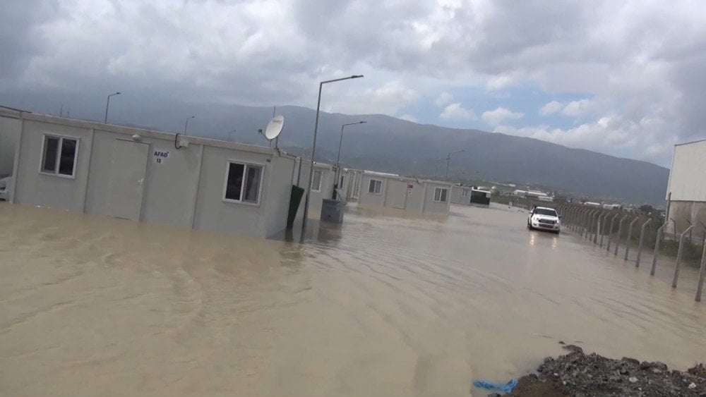 Inundação na Turquia, inundação em Hatay, terremoto na Turquia