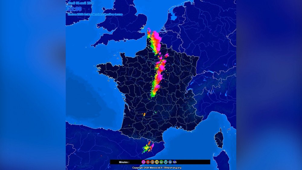 grmljavinske oluje Francuska, munje Francuska