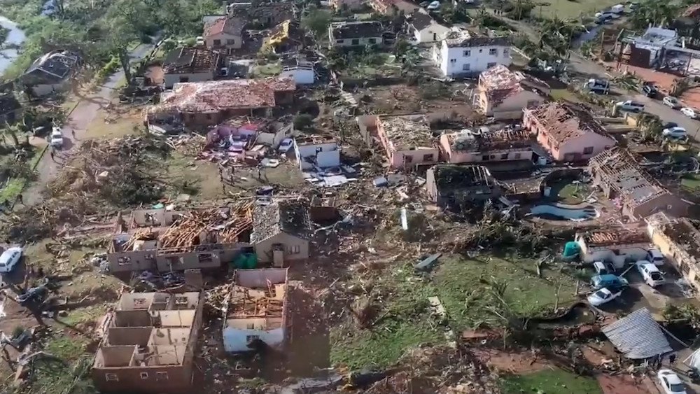 Tornado en Sudáfrica, tornado en Tongaat, tornado en KwaZulu-Natal, huracán en Sudáfrica