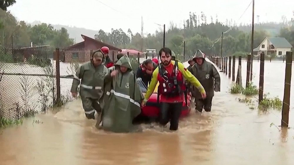 flood in Chile, storm in Bio Bio, rains in Santiago