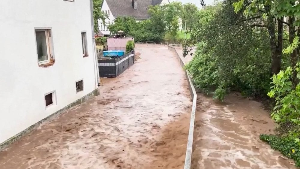 bouře Německo, silný déšť Německo, záplavy Německo, extrémní počasí v Německu