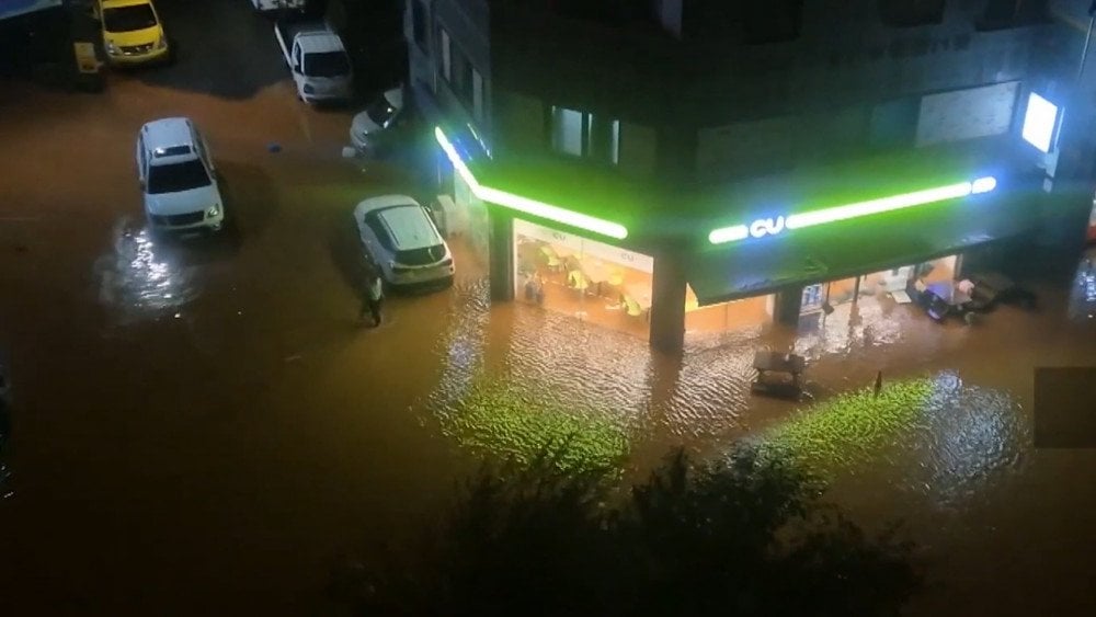 nietypowe deszcze w Korei, powódź w Korei Południowej, deszcze w Korei Południowej, powódź w prowincji Jeollabuk-do