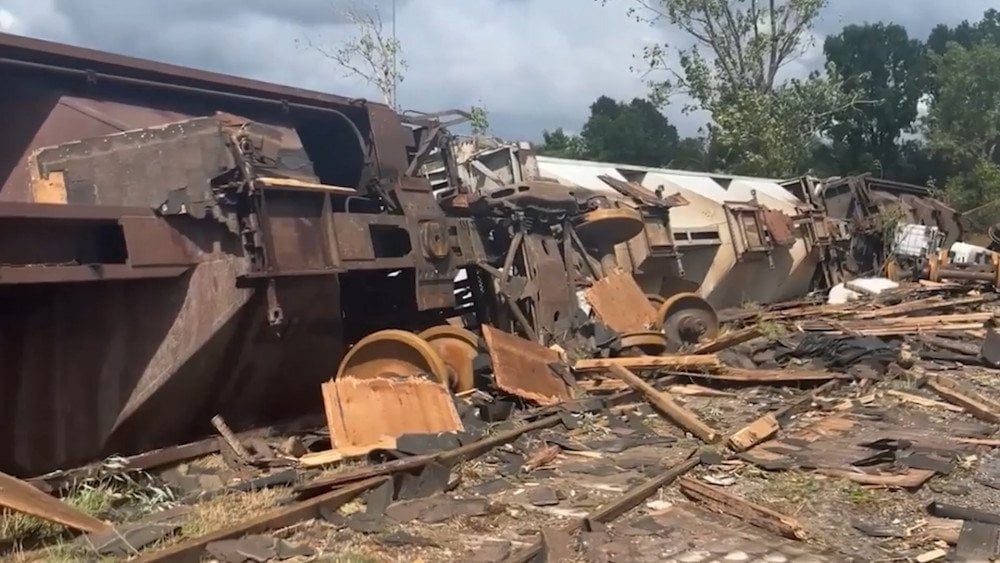 tornado u Kanadi, tornado u Ontariju, tornado je prevrnuo vagone u Kanadi, EF1 tornado