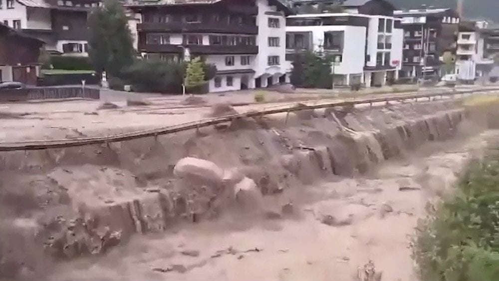 flood in Austria, flood in Tyrol, heavy rains in Austria