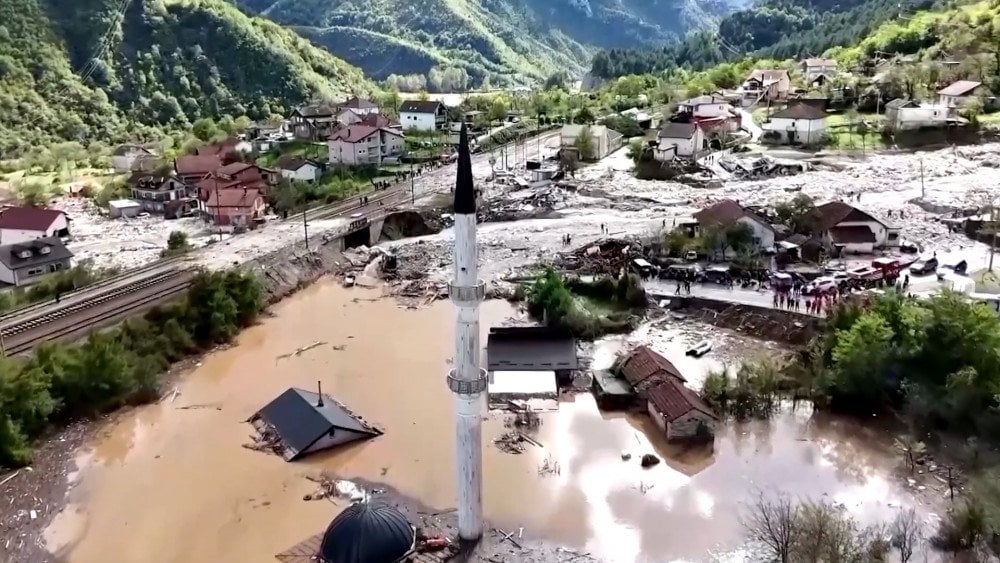 plūdi Bosnijā un Hercegovinā, nogruvumi Bosnijā un Hercegovinā