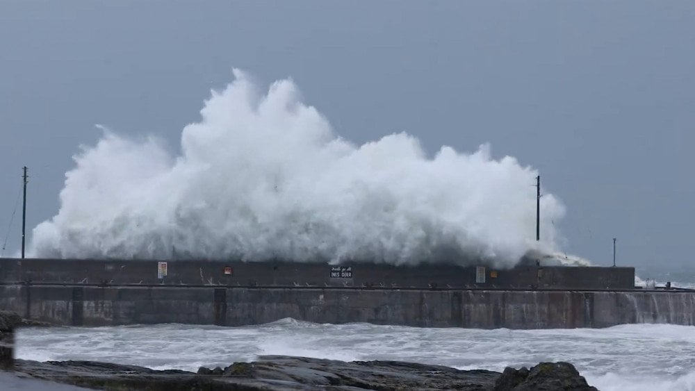 Tempestade Ashley, tempestade na Irlanda, Ashley atingiu o Reino Unido