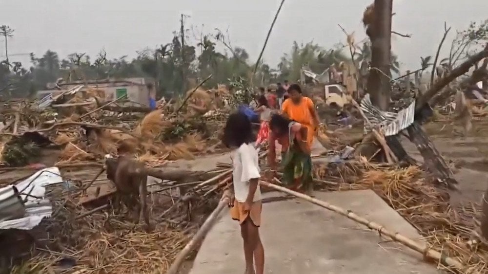 Tornade en Inde, tornade puissante en Inde, tornade destructrice en Inde