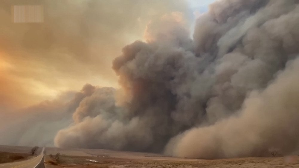 Un incendie majeur au Texas, incendie de forêt aux États-Unis.