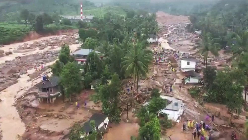 Massivt jordskred i Indien, kraftig regn i Indien, jordskred Indien