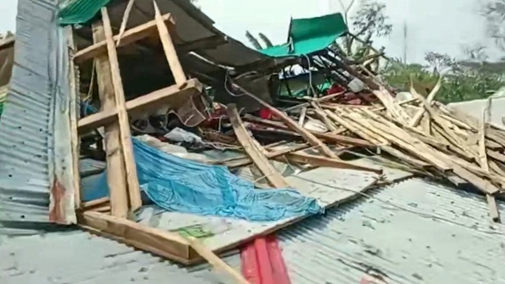 Tempête violente au Bangladesh, vents violents au Bangladesh