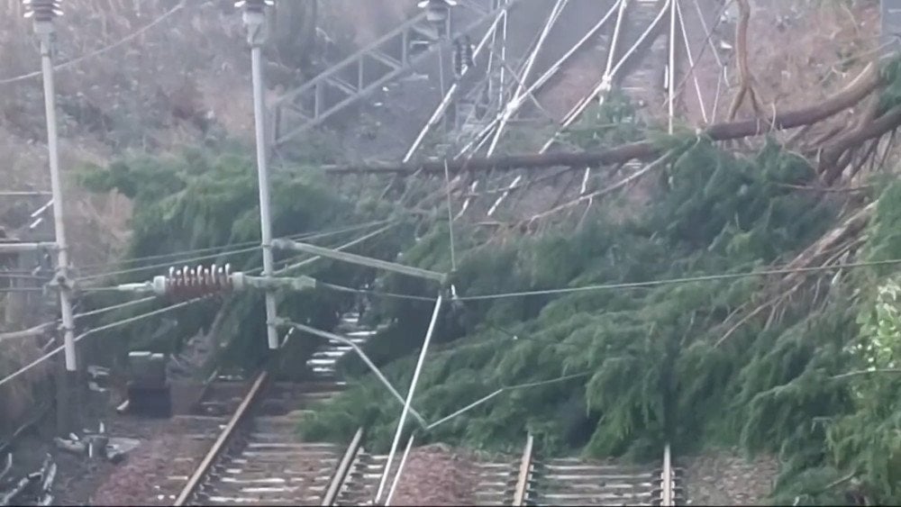 Tormenta en el Reino Unido, fuertes vientos en el Reino Unido, Tormenta Éowyn