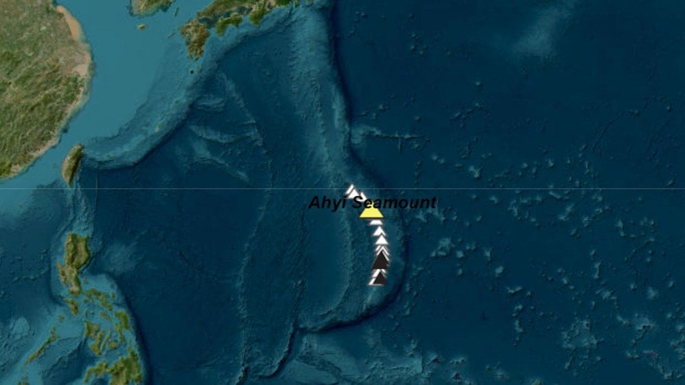 Ahyi volcano activation, Ahyi submarine volcano eruption