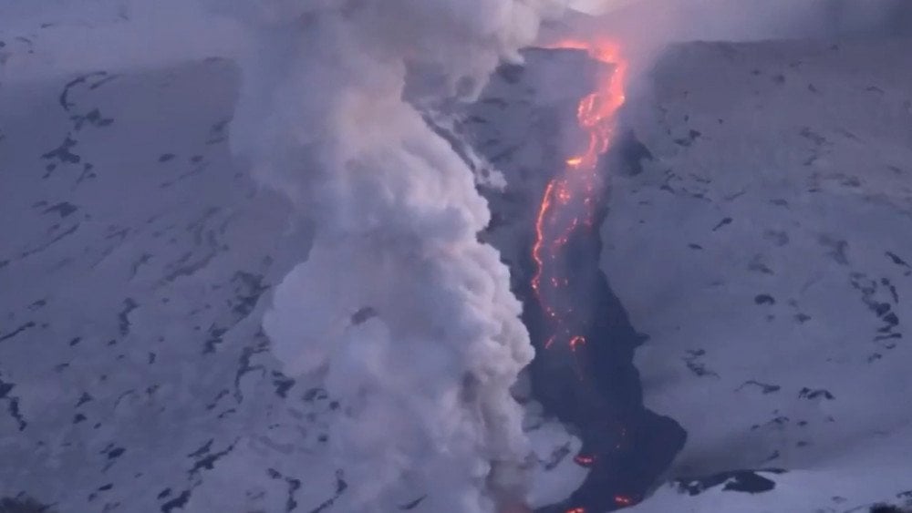 Monte Etna en Italia, erupción del Volcán Etna, volcán en Italia