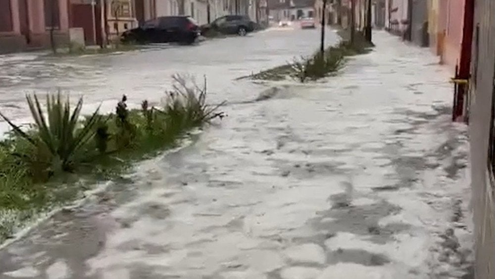 Oluja u Rumuniji, grad u Rumuniji, poplava u Râșnovu, Rumunija