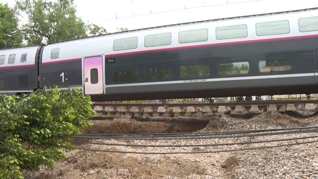 Storm in France, sinkhole under rails in France, train accident in France
