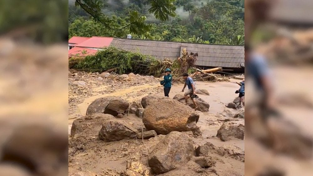 Flooding in Vietnam, torrential rains in Vietnam