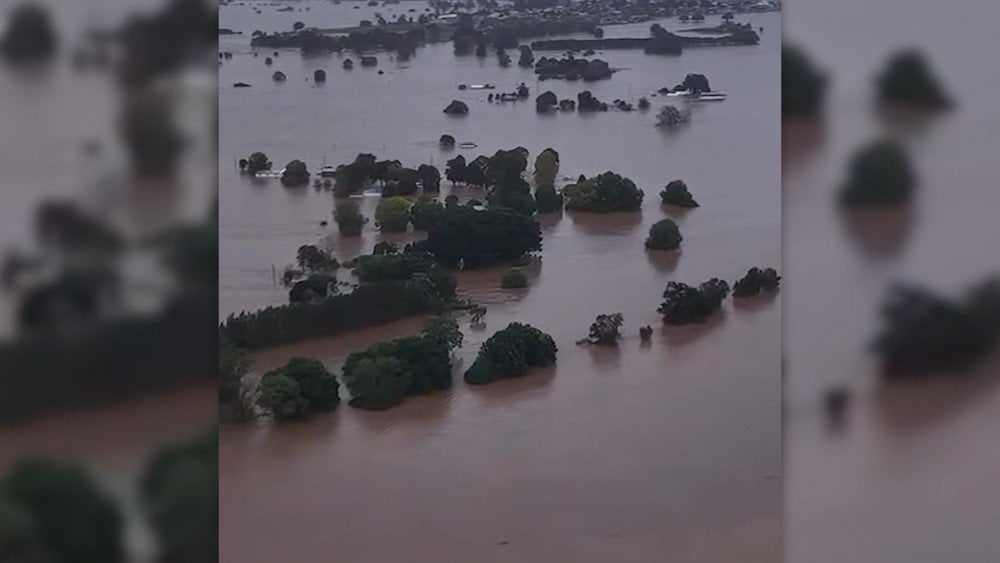 Flooding in Australia, downpours in Australia, record rainfall in Australia