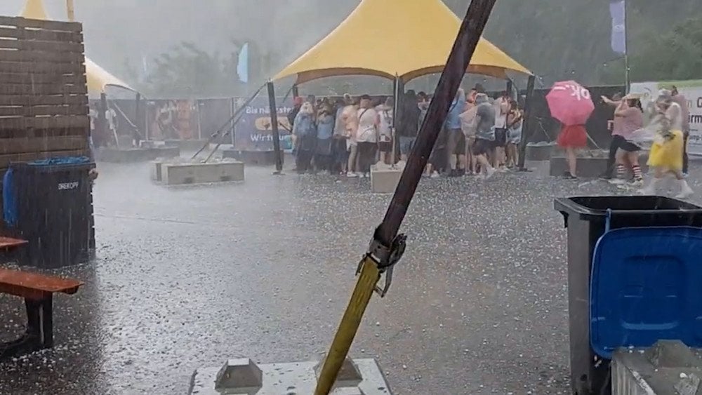 Storm in Germany, hail in Germany, storm interrupted festival in Germany