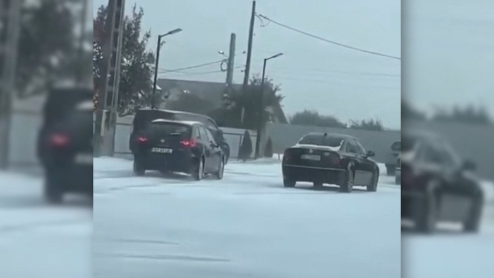 Hail in Romania, summer roads turned to ice Romania, anomalous phenomena in Romania