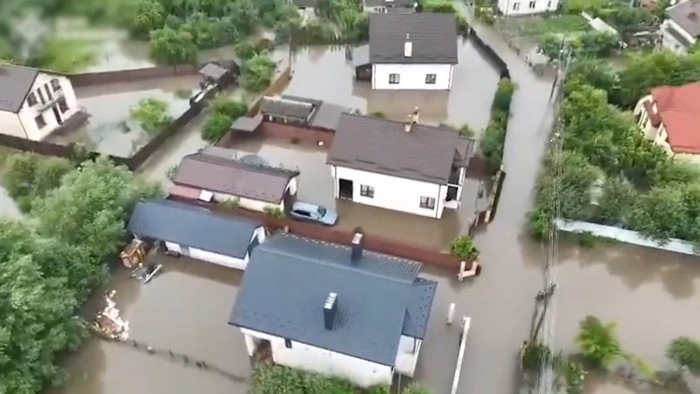 Rain in Ukraine, houses flooded in Lviv, flooding in Ukraine, storm in Ukraine