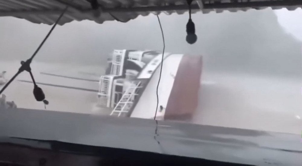 Aftermath of the storm in Vietnam, tourist boat capsizing in Vietnam, tourists died in Vietnam, wind capsized sightseeing boat in Vietnam