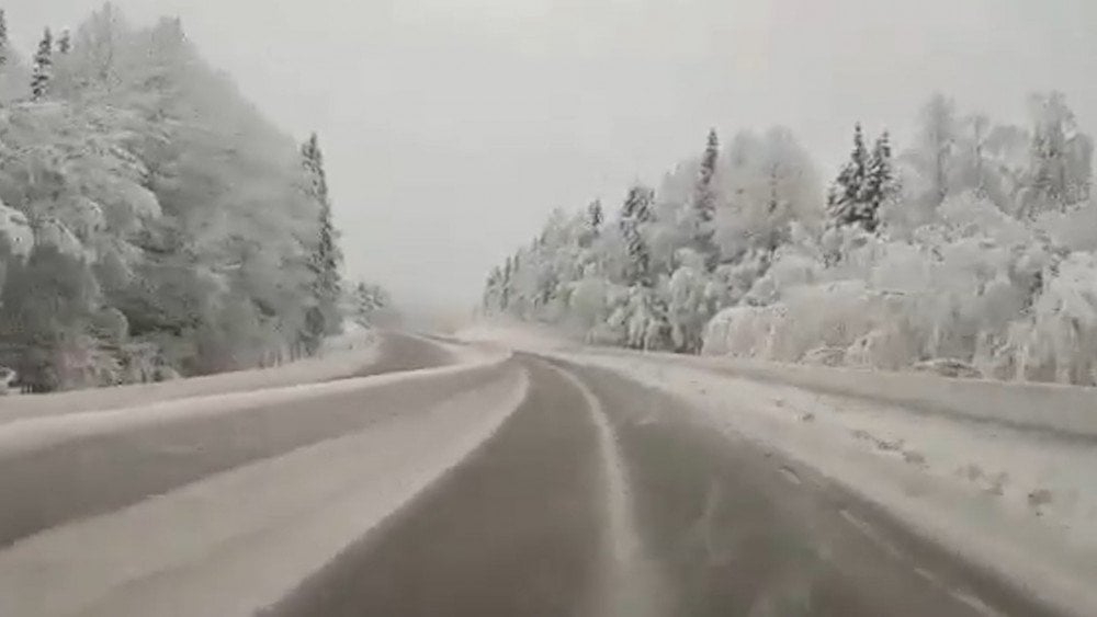 Snow in Australia, snowfall in Australia, anomalous weather in Australia