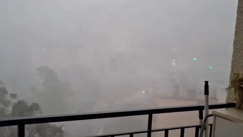 Storm in France, storm in Corsica, thunderstorm with hail in Corsica, thunderstorm with hail in France