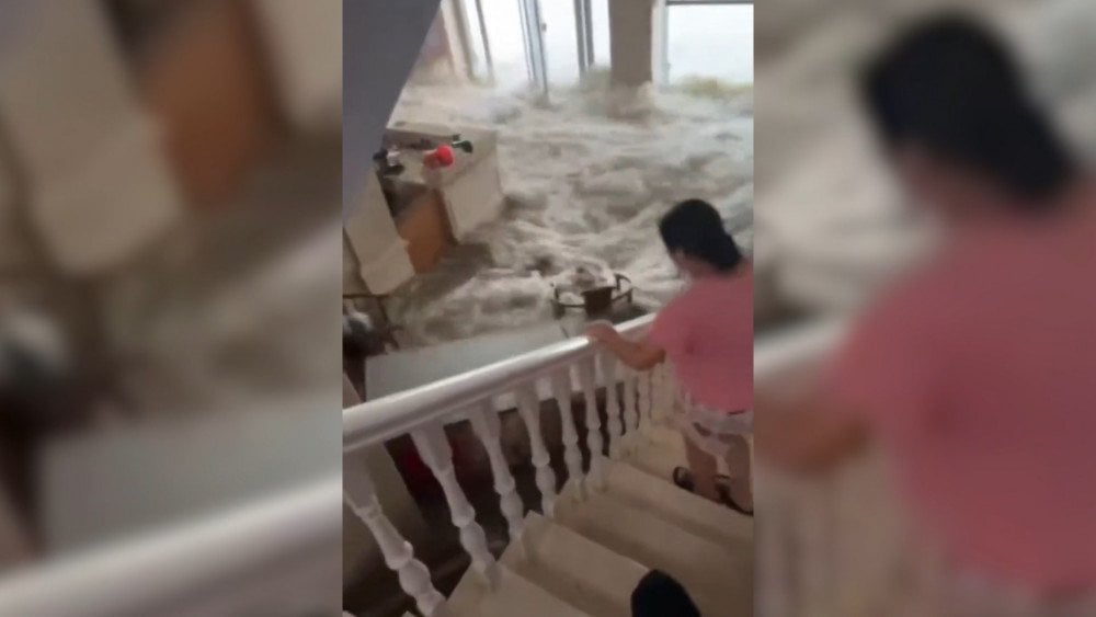 Тайфун Матмо в Китае, наводнение в Китае, затопленные дома после тайфуна Матмо