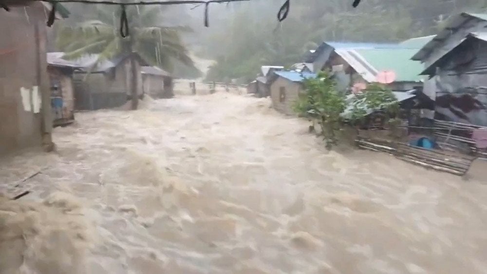 Storm in the Philippines, flooding in the Philippines, Tropical Storm Fengshen in the Philippines, Tropical Storm Ramil in the Philippines