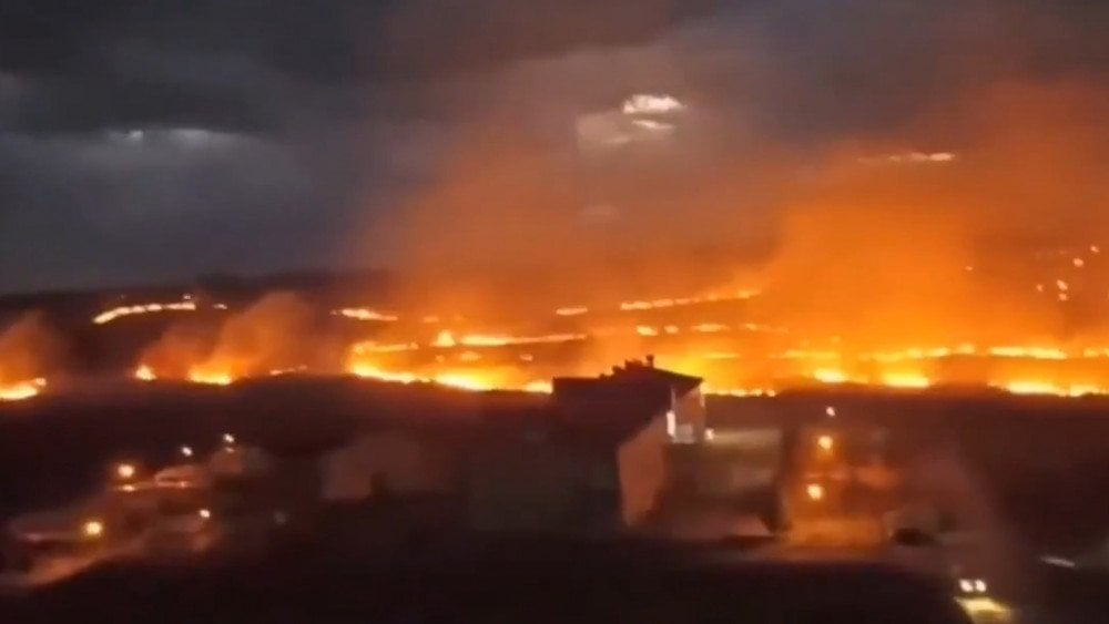 Wildfire in Russia, storm in Russia, fire in Kuzbass, strong winds in Kuzbass