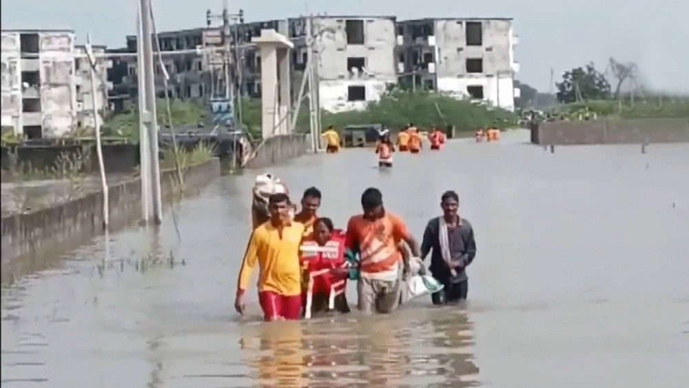 Cyclone Montha in India, downpour in India, torrential rain in India, flooding in India