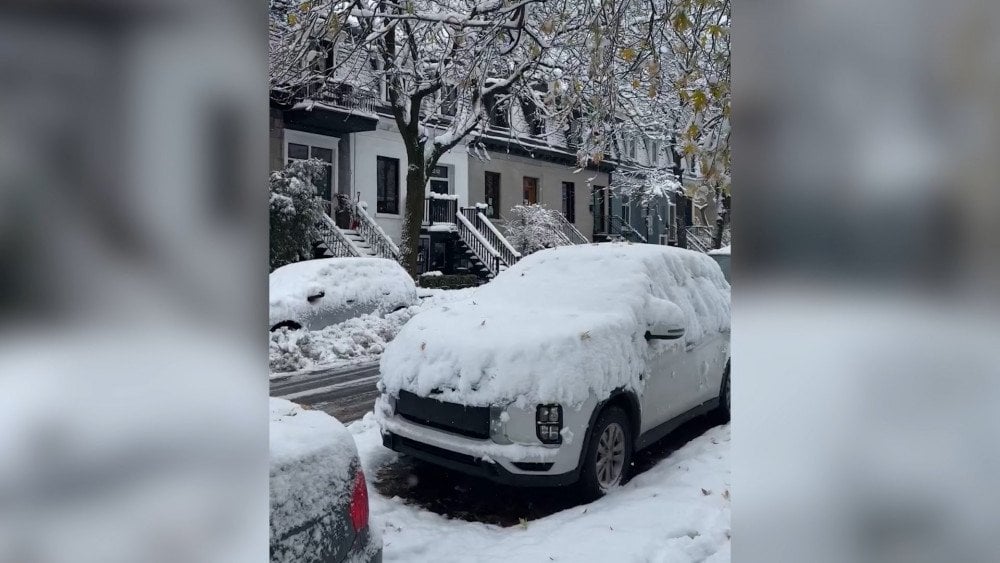 Snowfall in Canada, snowstorm in Canada, snow in Canada