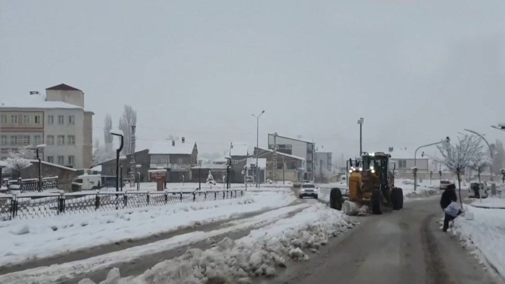 Sniegas Turkijoje, stiprus sniegas Turkijoje, Turkiją užklojo sniegu