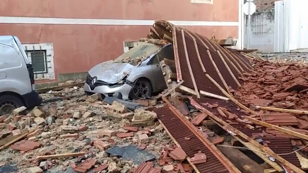 Hurricane Christine in Portugal, Aftermath of Hurricane Christine in Portugal, victims of Hurricane Christine in Portugal