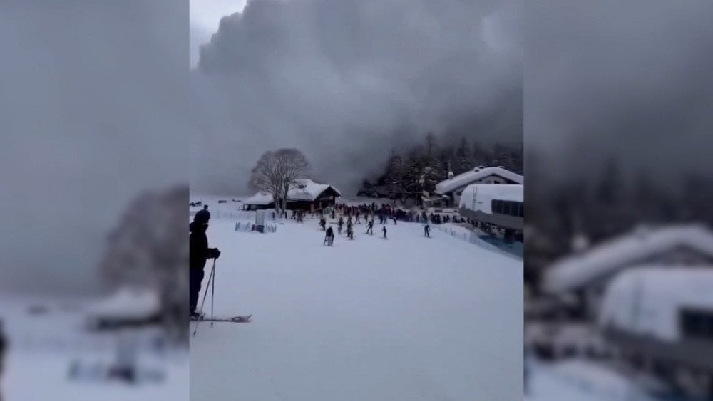 Лавина в Альпах, сход лавины в Альпах