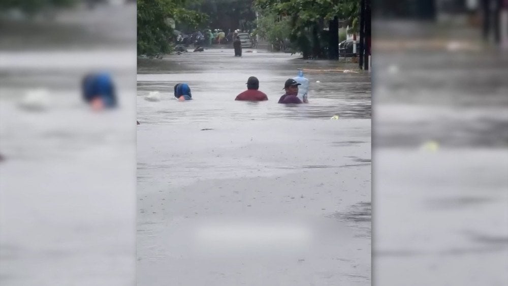 Сильнейшее наводнение на о. Бали, сильные дожди на о.Бали, последствия наводнения на о. Бали
